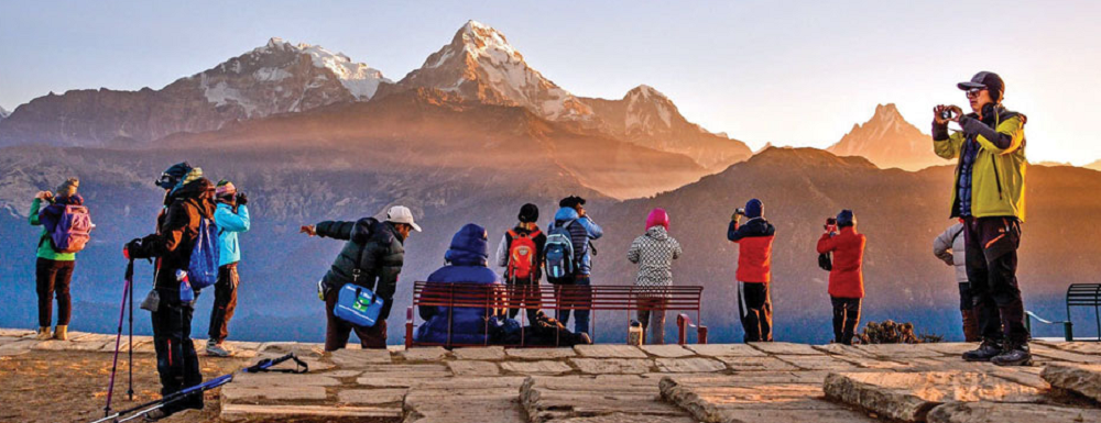मे महिनामा ९० हजार पर्यटक मात्र नेपाल भित्रिए