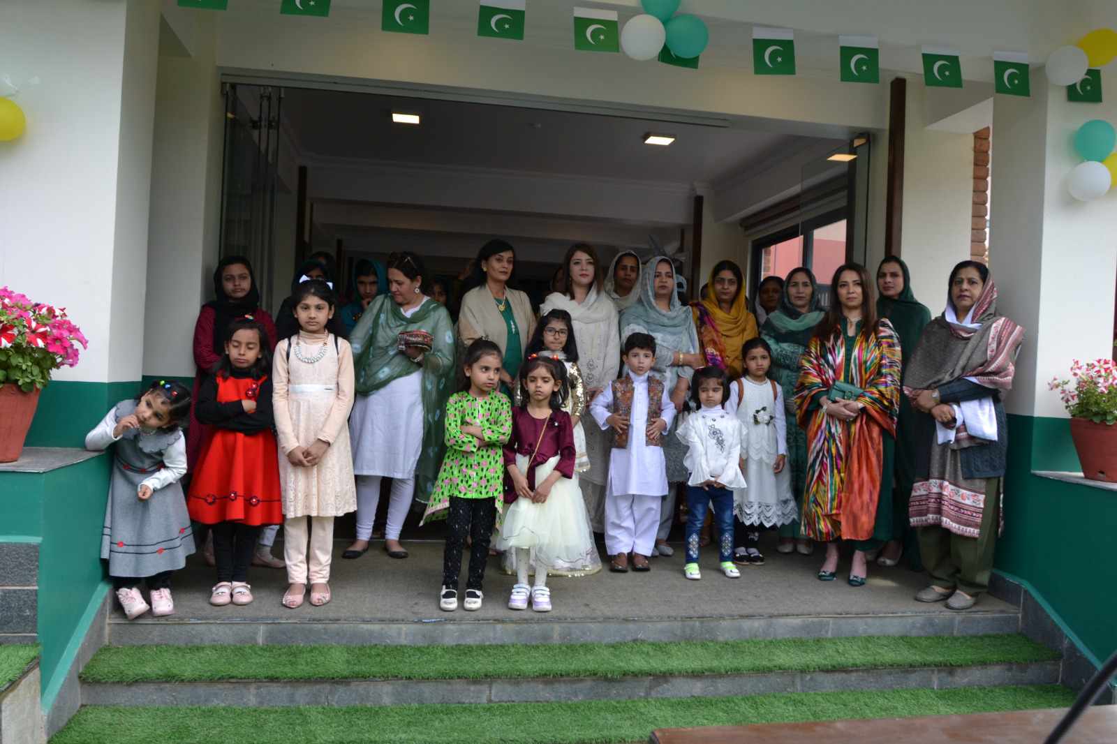 Pak Embassy organizes flag hoisting ceremony to mark Pakistan Day